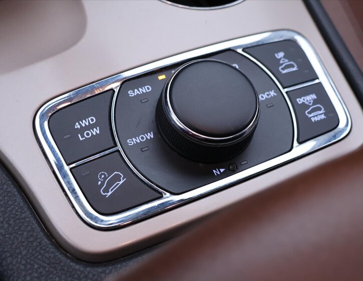 Jeep Grand Cherokee SUV 3,0 l 184 kw