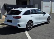 KIA Ceed 5