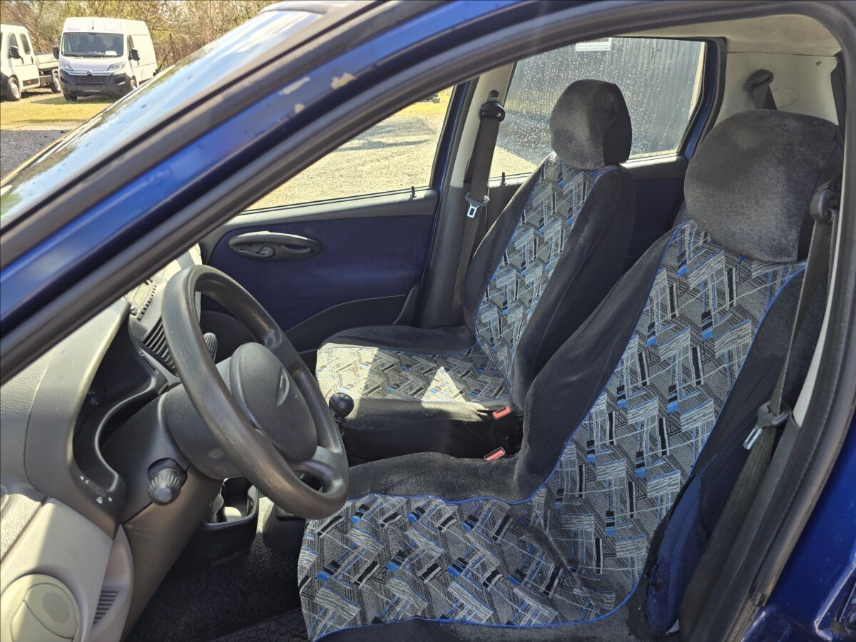 Fiat Punto Hatchback 1,2 l 44 kw