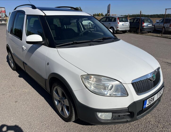 Škoda Roomster 3