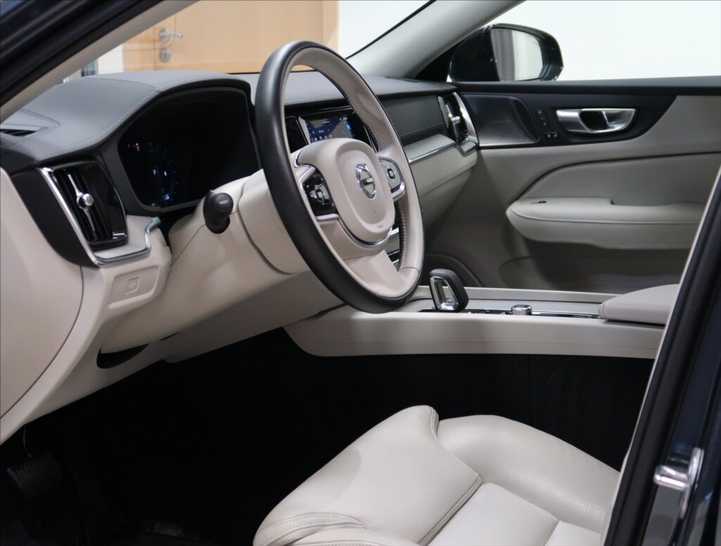 Volvo S60 Sedan / Limuzína 2,0 l 184 kw