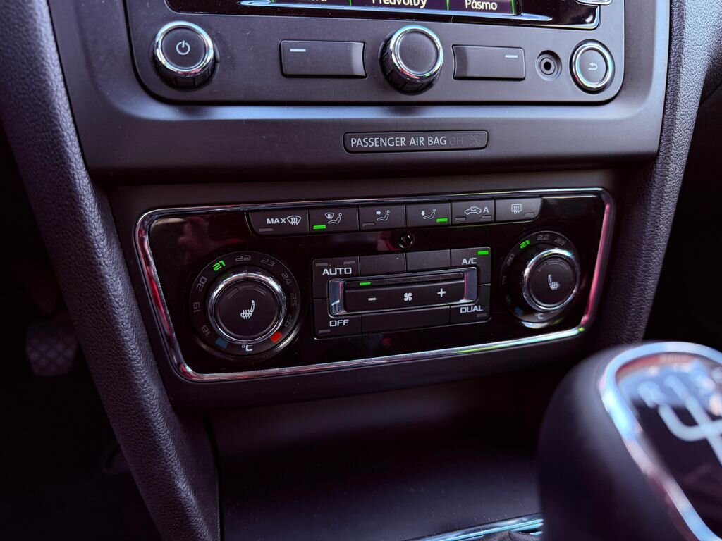 Škoda Superb Kombi 2,0 l 103 kw