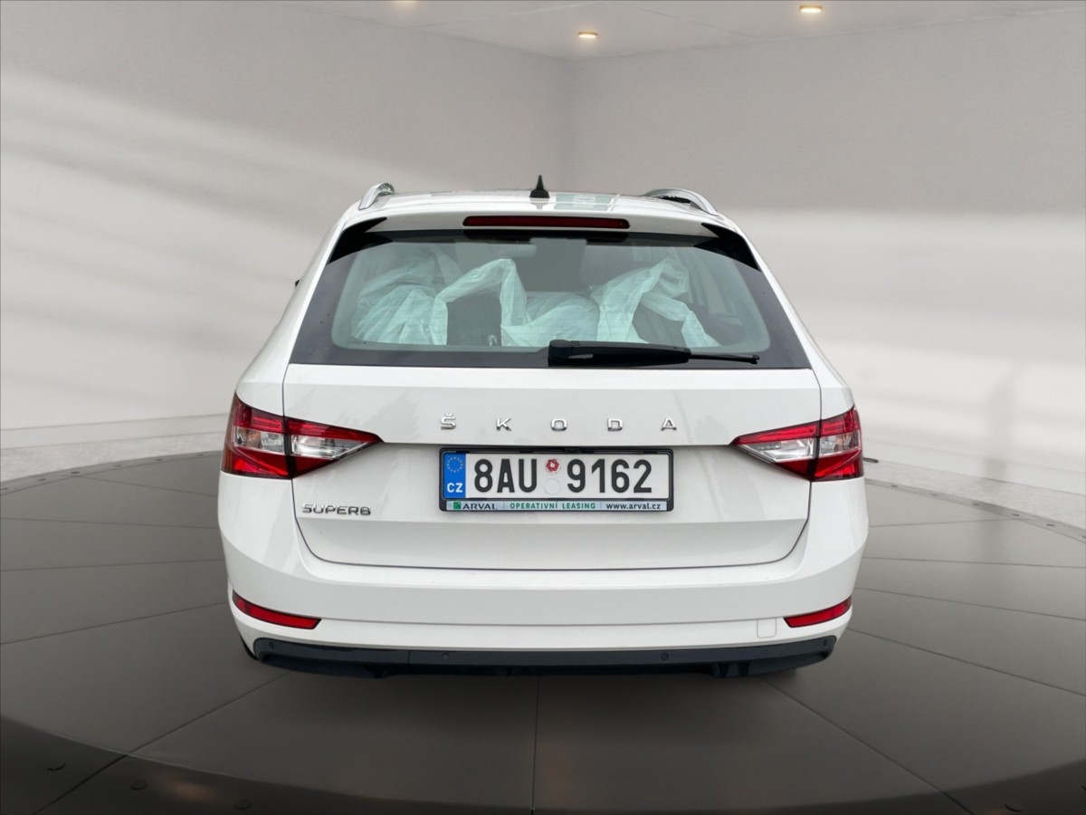 Škoda Superb