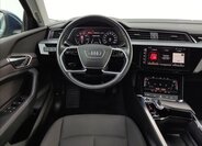 Audi e-tron SUV / Terénní 0,0 300 kw