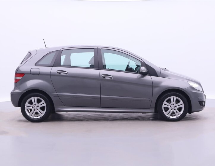 Mercedes-Benz Třídy B Hatchback 2,0 l 80 kw