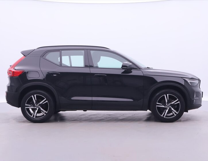 Volvo XC40 SUV 2,0 l 145 kw