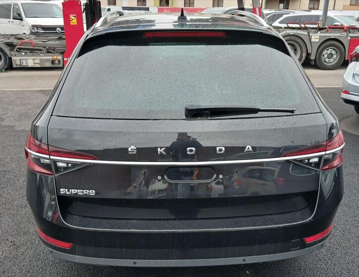 Škoda Superb Kombi 2,0 l 110 kw