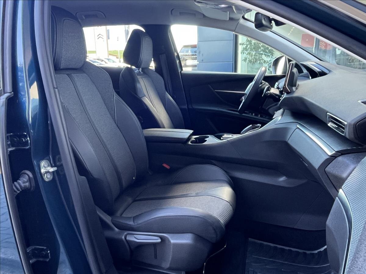 Peugeot 3008 SUV / Terénní 1,5 l 96 kw