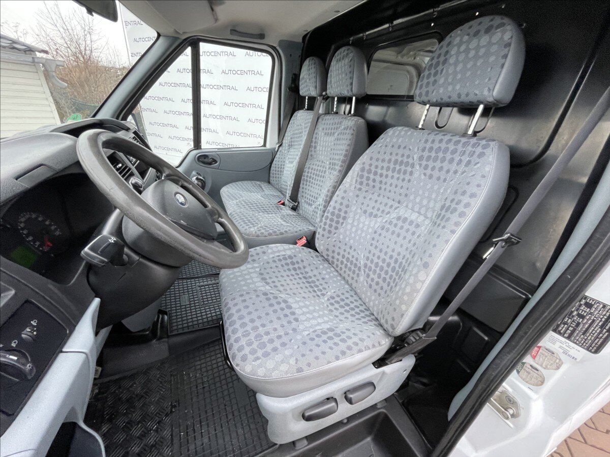 Ford Transit Skříň 2,2 l 63 kw