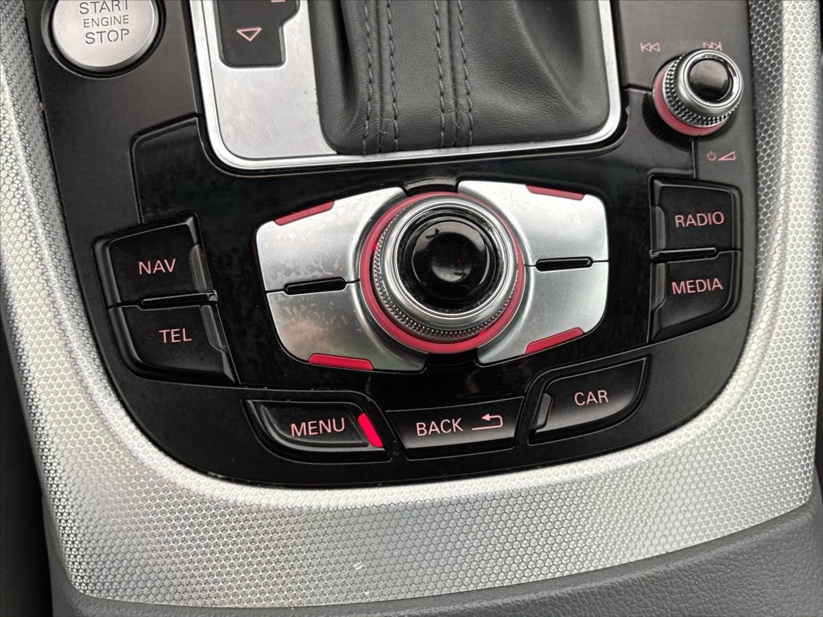 Audi Q5 SUV / Terénní 2,0 l 130 kw