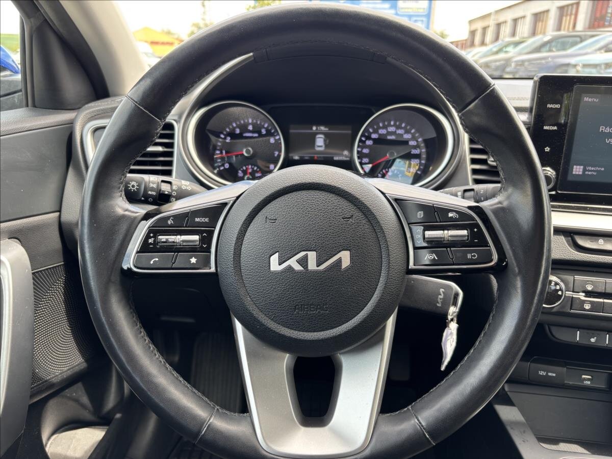 KIA Ceed Hatchback 1,5 l 117 kw