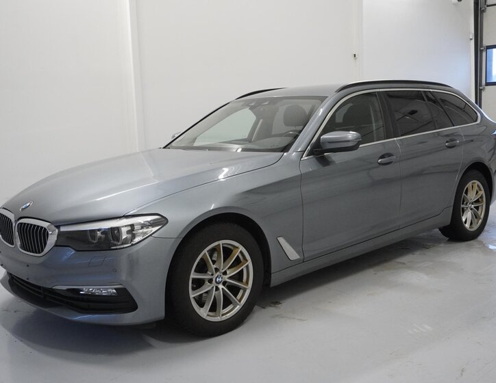 BMW Řada 5 Kombi 2,0 l 140 kw
