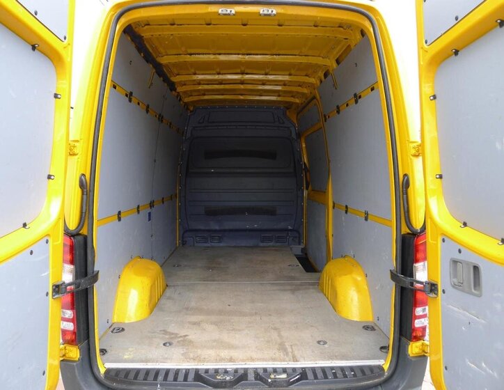 Mercedes-Benz Sprinter Užitková 2,1 l 120 kw
