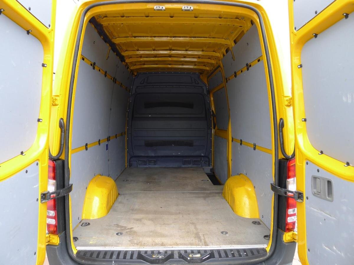 Mercedes-Benz Sprinter Užitková 2,1 l 120 kw