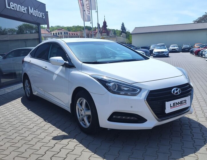 Hyundai i40 Sedan / Limuzína 1,7 l 85 kw