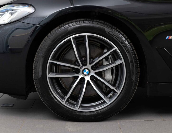 BMW Řada 5 Sedan / Limuzína 3,0 l 250 kw