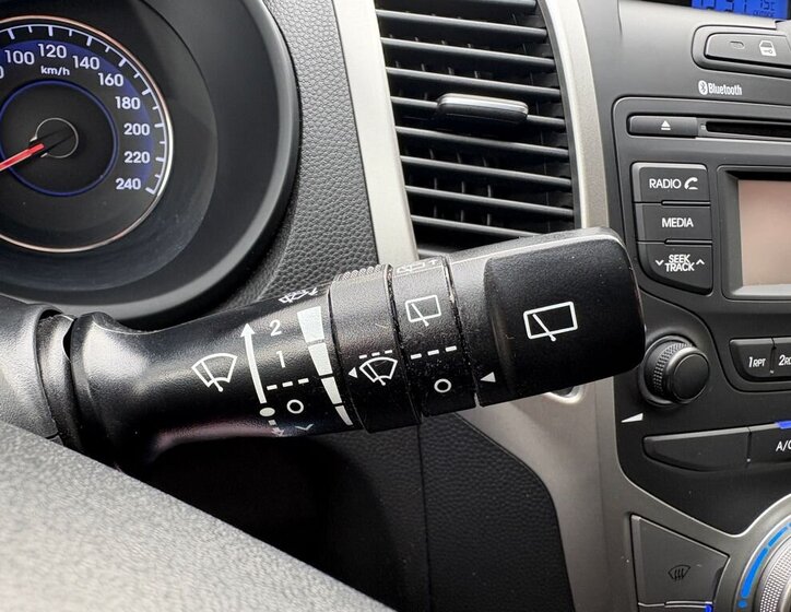 Hyundai ix20 MPV 1,6 l 92 kw