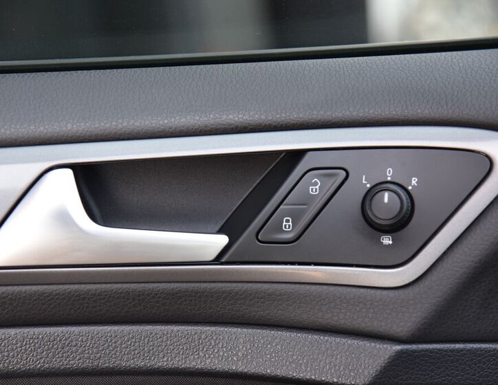 Volkswagen Golf Hatchback 1,2 l 77 kw