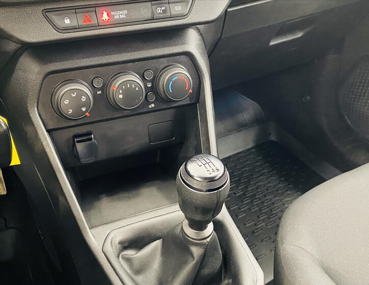 Dacia Jogger Kombi 999,0 67 kw