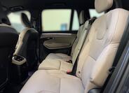 Volvo XC90 11