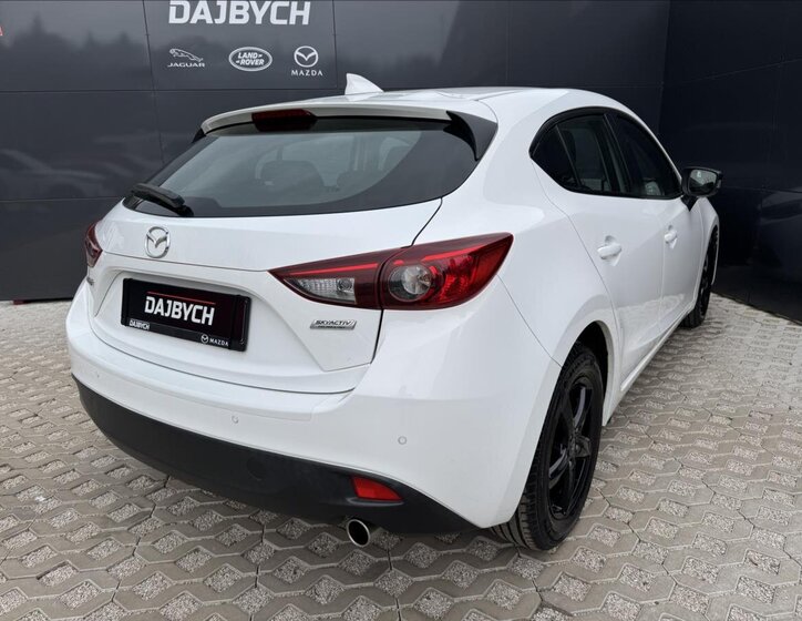 Mazda 3 Hatchback 1,5 l 74 kw