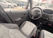 Chevrolet Spark 16