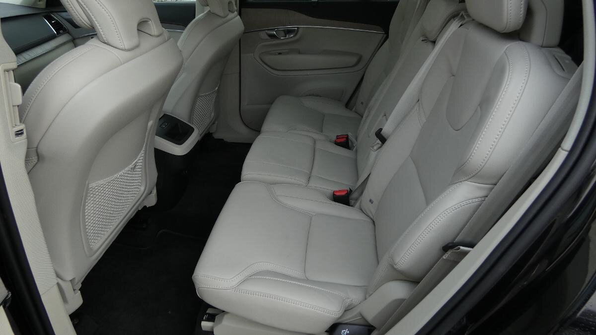 Volvo XC90 SUV / Terénní 2,0 l 173 kw