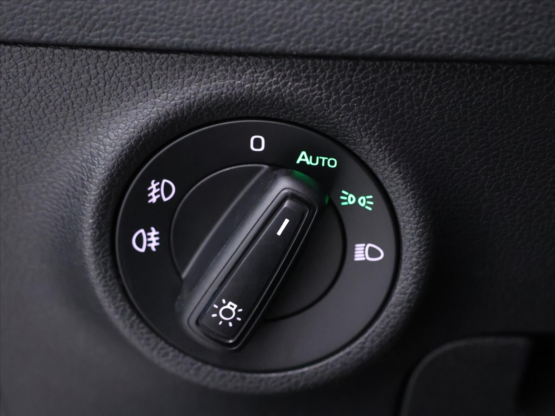 Škoda Karoq SUV 2,0 l 110 kw