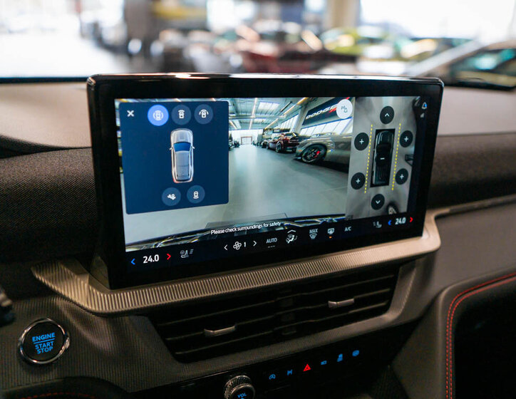 Ford Explorer SUV 3,0 l 298 kw