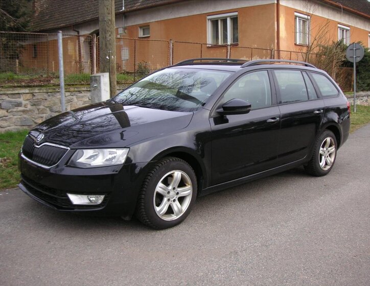 Škoda Octavia Kombi 2,0 l 110 kw