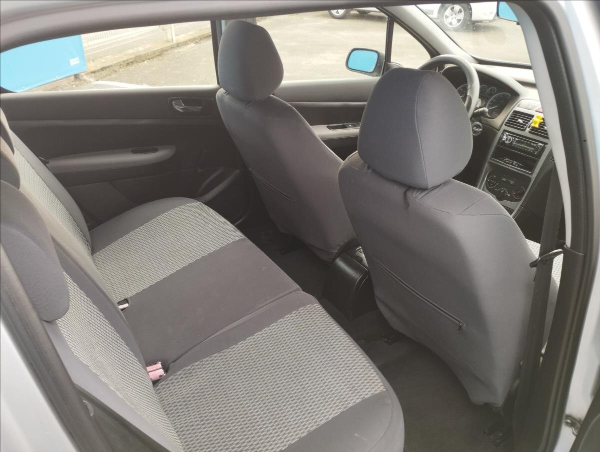 Peugeot 307 Hatchback 1,4 l 55 kw