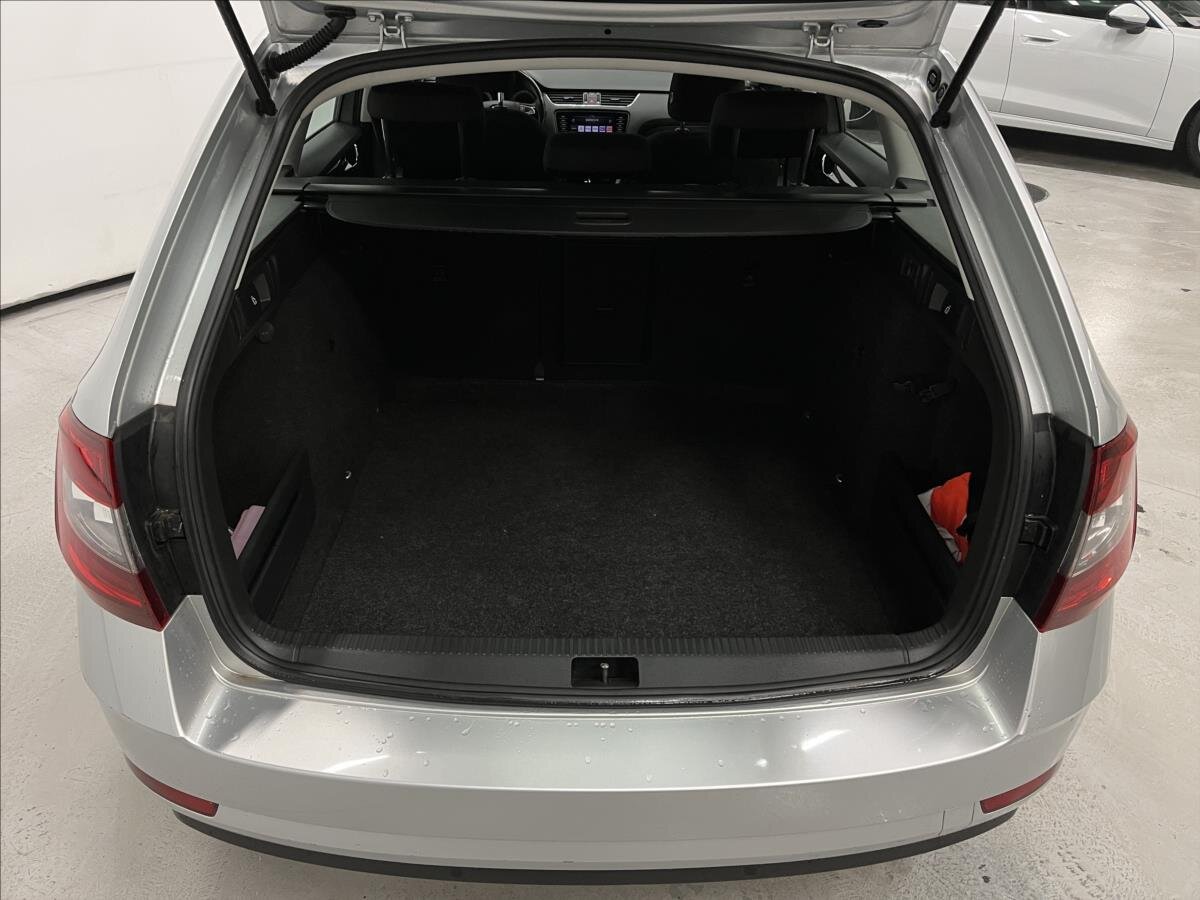 Škoda Octavia Kombi 2,0 l 110 kw