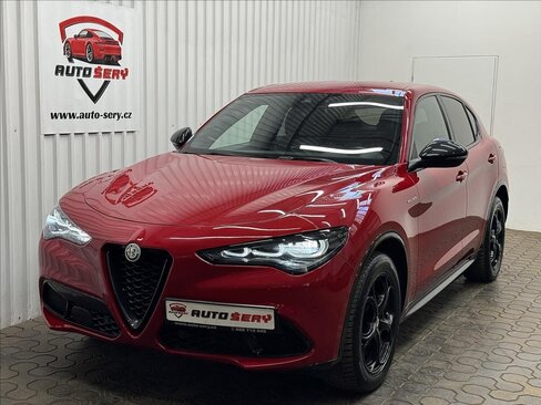 Alfa Romeo Stelvio SUV / Terénní 2,1 l 154 kw