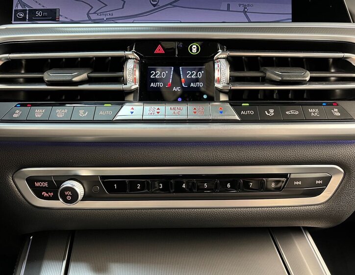 BMW X5 SUV 3,0 l 210 kw