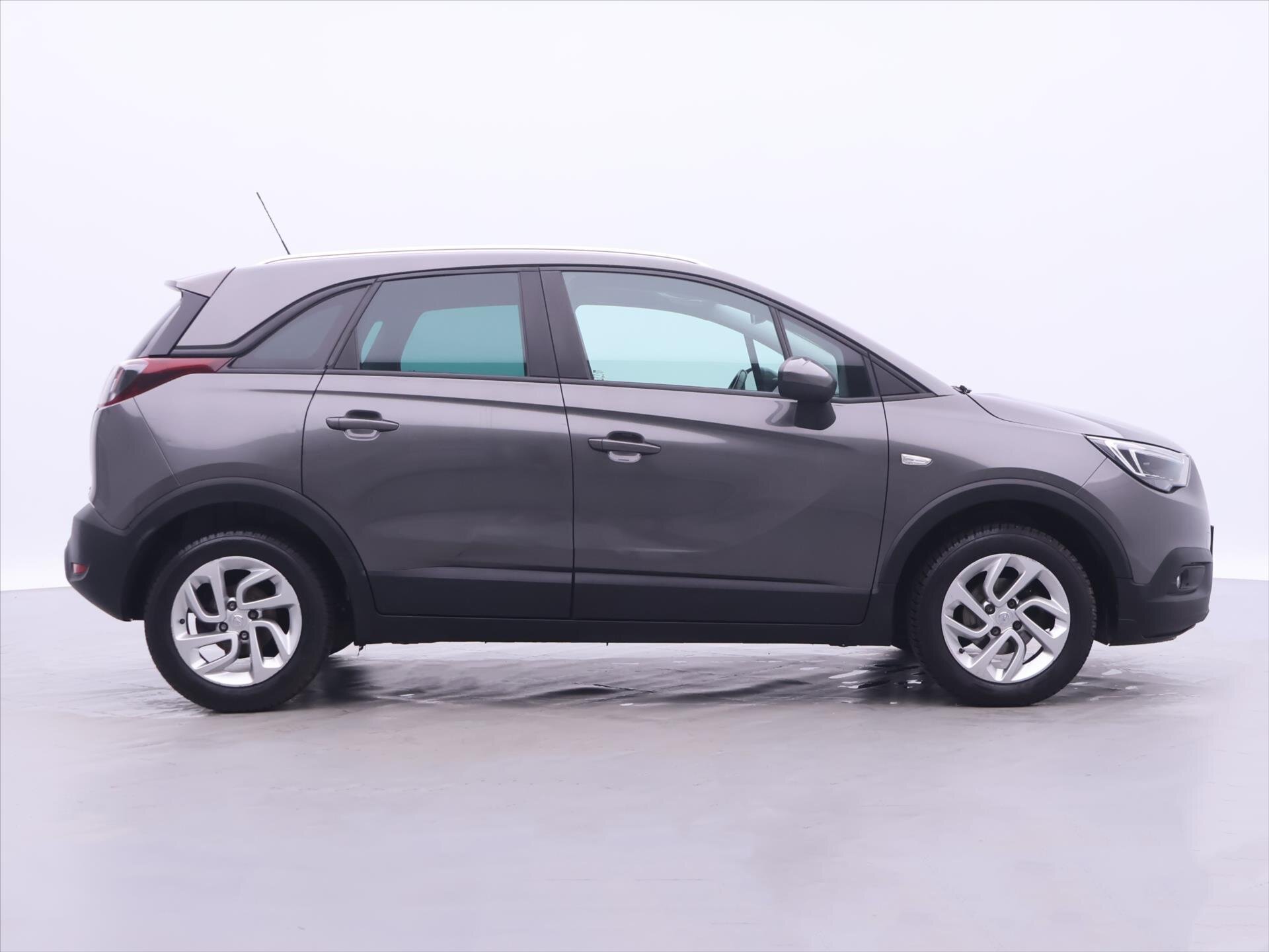 Opel Crossland X SUV / Terénní 1,5 l 75 kw