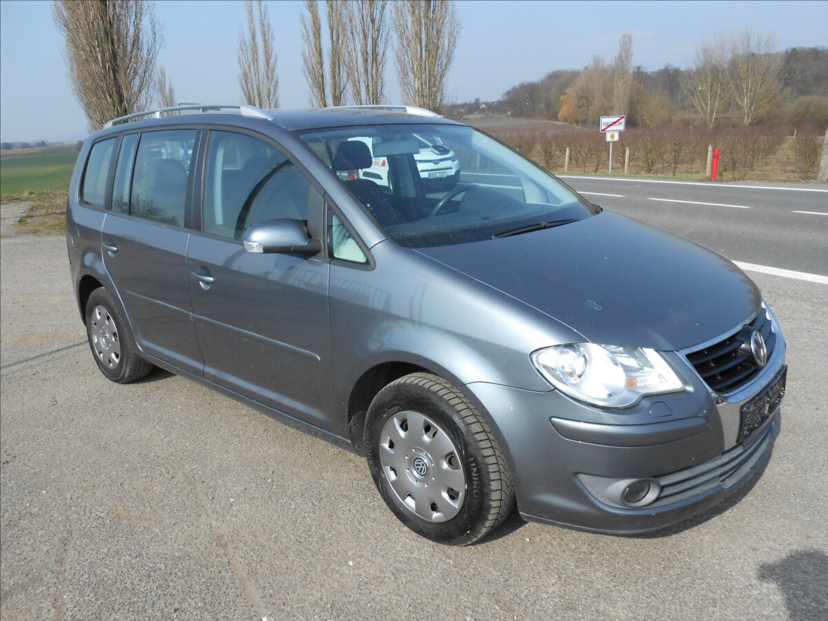 Volkswagen Touran Kombi 2,0 l 103 kw