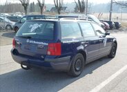 Volkswagen Passat Kombi 1,6 l 74 kw