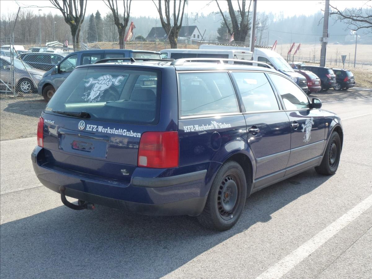 Volkswagen Passat Kombi 1,6 l 74 kw