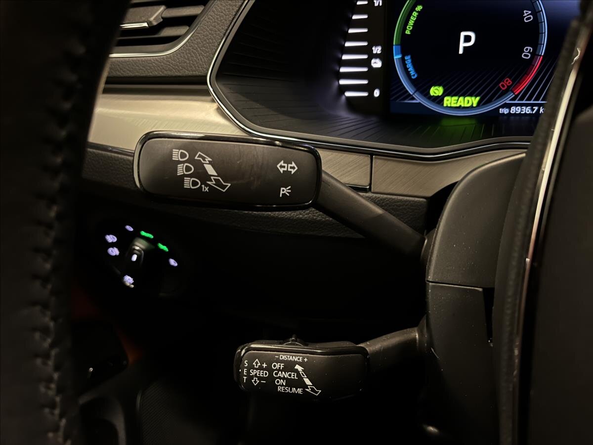 Škoda Superb Liftback 1,4 l 160 kw