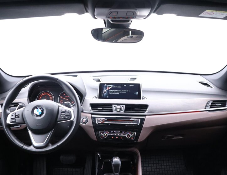 BMW X1 SUV / Terénní 2,0 l 140 kw