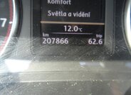 Volkswagen Touran MPV 1,2 l 77 kw