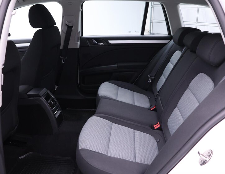 Škoda Superb Kombi 1,4 l 92 kw