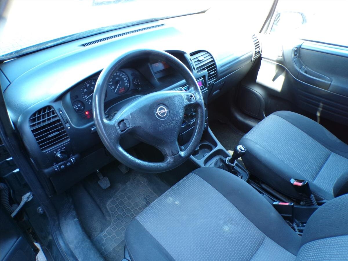 Opel Zafira MPV 1,6 l 74 kw