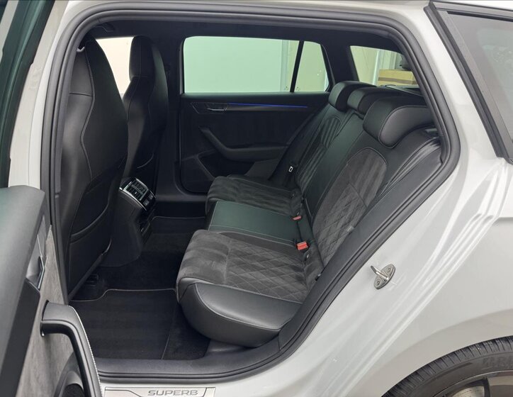 Škoda Superb Kombi 2,0 l 140 kw