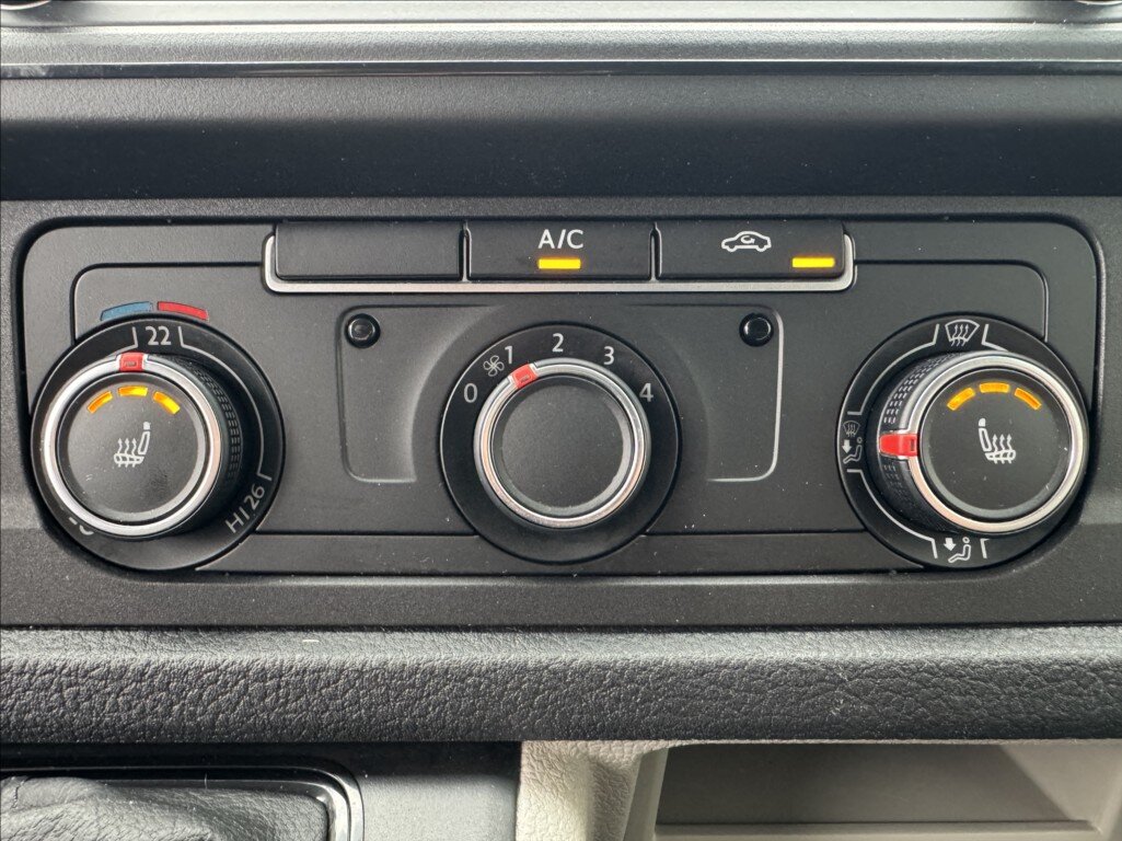 Volkswagen Transporter Skříň 2,0 l 110 kw