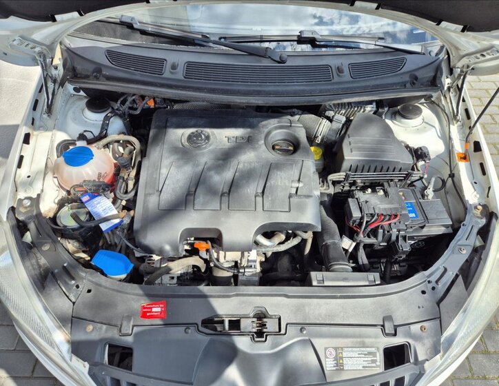 Škoda Praktik Skříň 1,6 l 66 kw