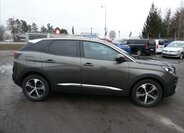 Peugeot 3008 SUV 1,6 l 121 kw