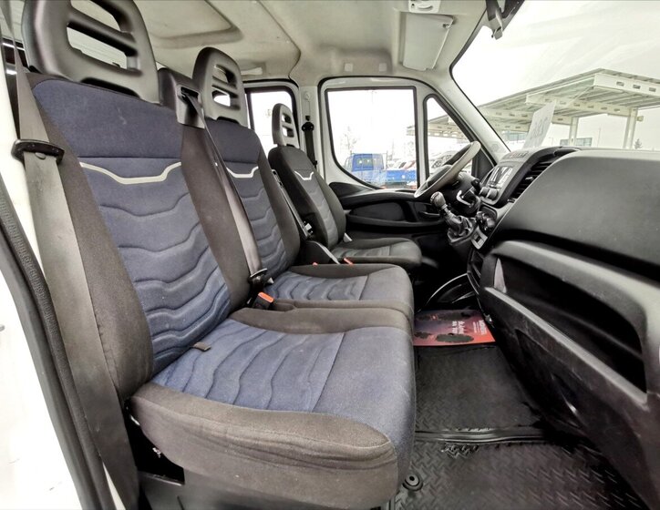 Iveco Daily Sklápěč 2,3 l 100 kw