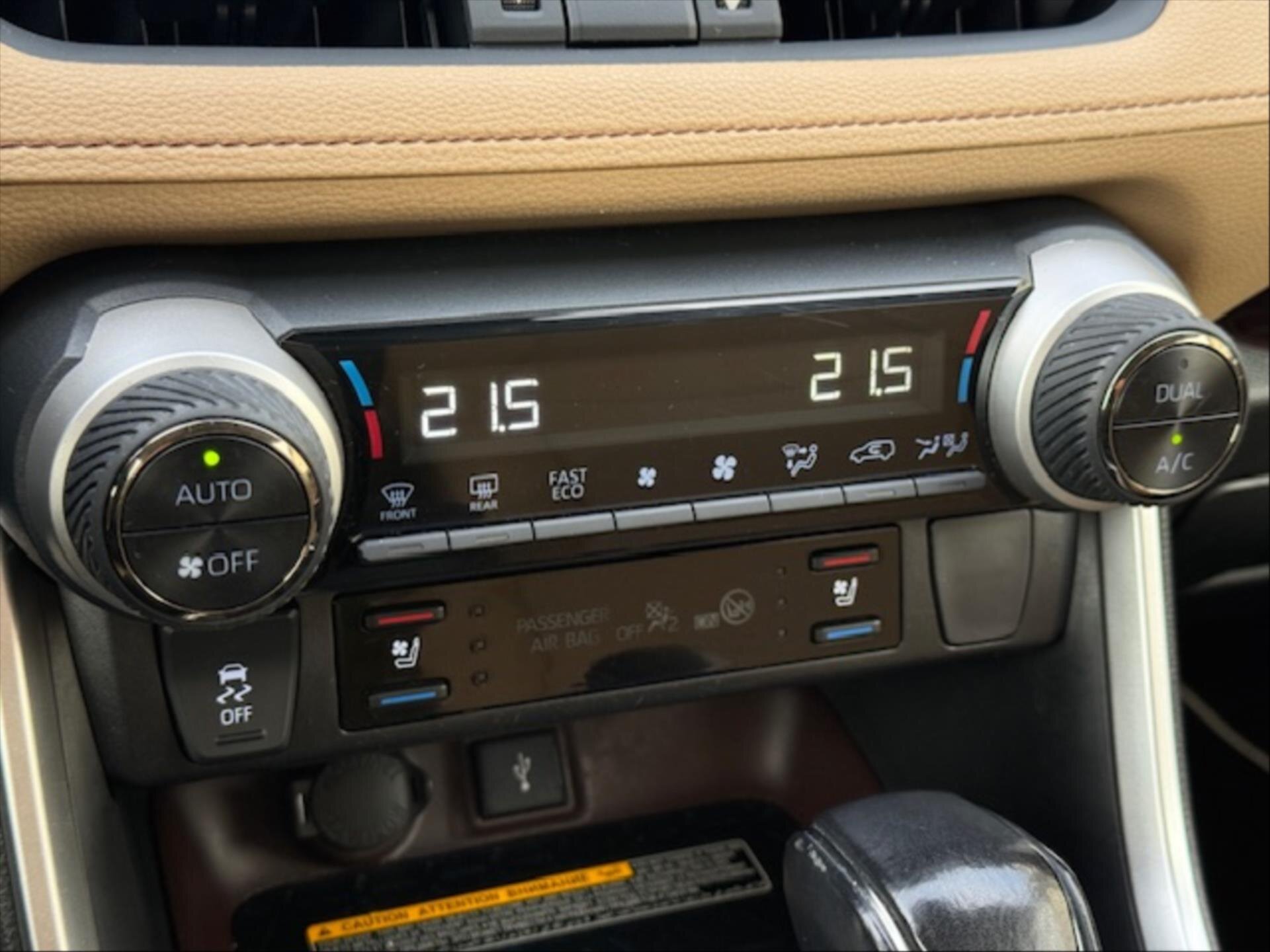 Toyota RAV4 SUV 2,5 l 131 kw