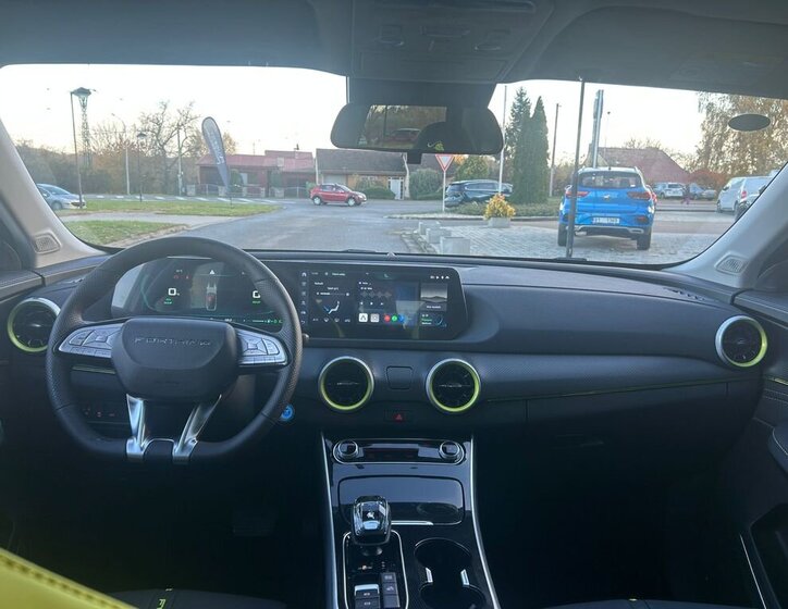 Dongfeng Ostatní SUV / Terénní 1,5 l 180 kw